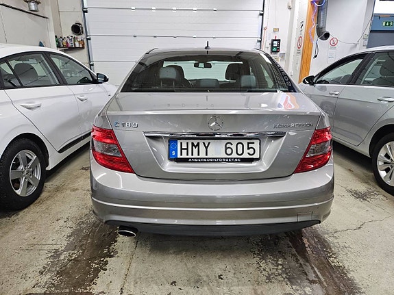 Mercedes-Benz C180 7 of 15