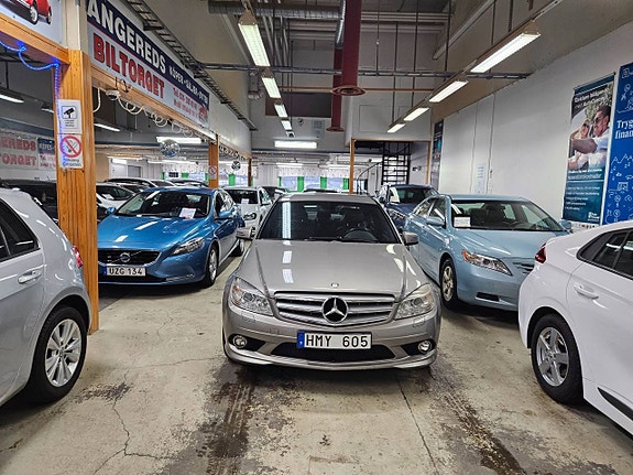 Mercedes-Benz C180 6 of 15