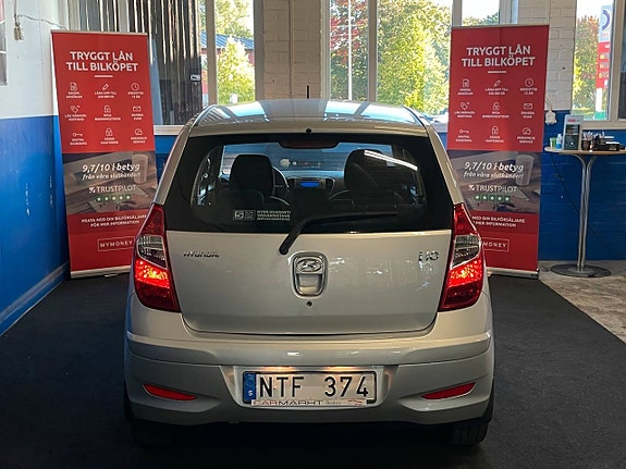 Hyundai i10 7 of 20