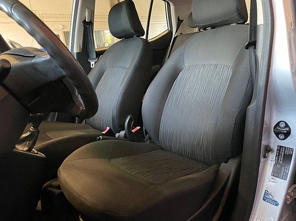 Hyundai i10 11 of 20