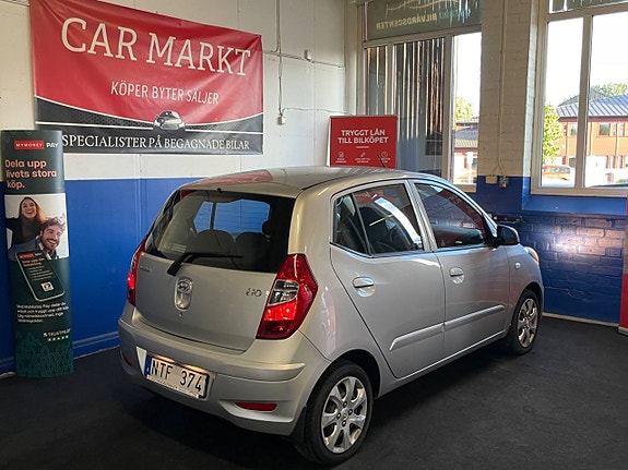 Hyundai i10 6 of 20