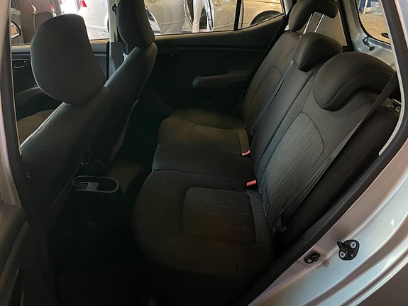 Hyundai i10 13 of 20