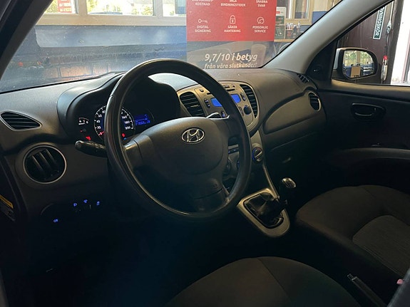 Hyundai i10 10 of 20