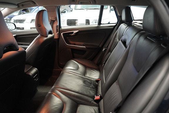 Volvo V60 10 of 10