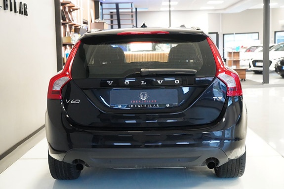 Volvo V60 4 of 10