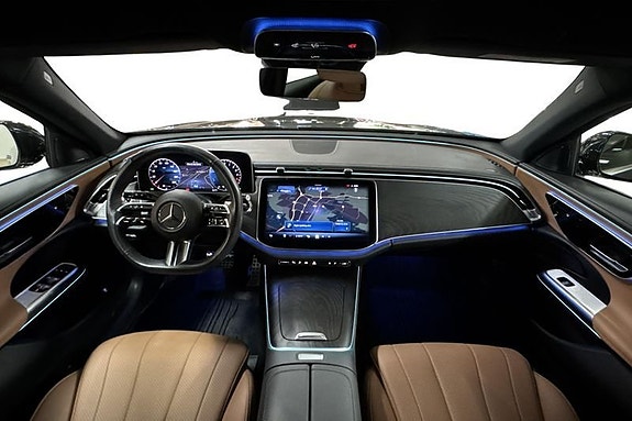 Mercedes-Benz E300 de 7 of 19