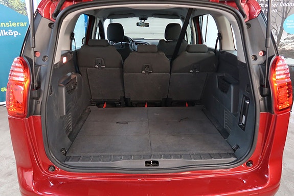 Peugeot 5008 9 of 19