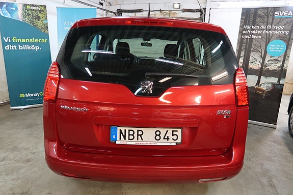 Peugeot 5008 5 of 5