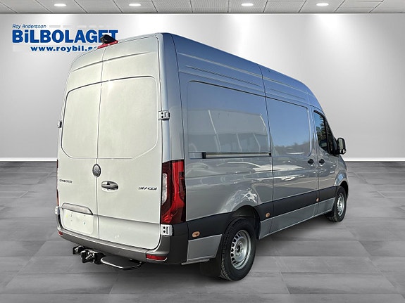 Mercedes-Benz Sprinter 317 3 of 10