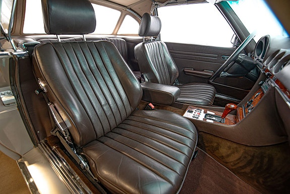 Mercedes-Benz SL300 18 of 30