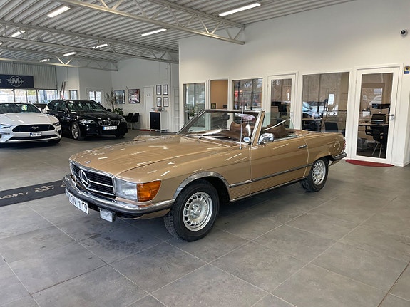 Mercedes-Benz SL350 2 of 5