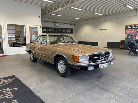 Mercedes-Benz SL350 5 of 5