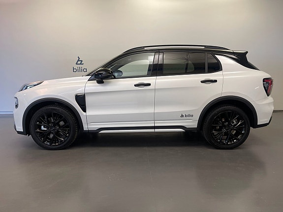 Lynk & Co 01 2 of 3