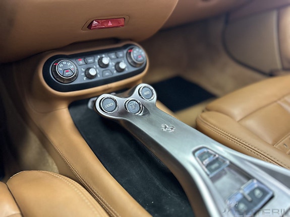 Ferrari California 16 of 21