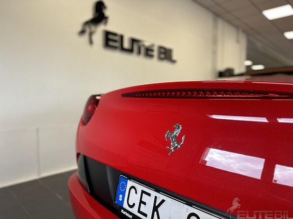 Ferrari California 4 of 5