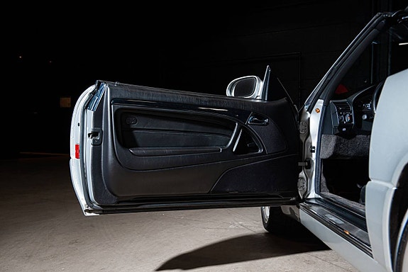 Mercedes-Benz 500 SL 7 of 30
