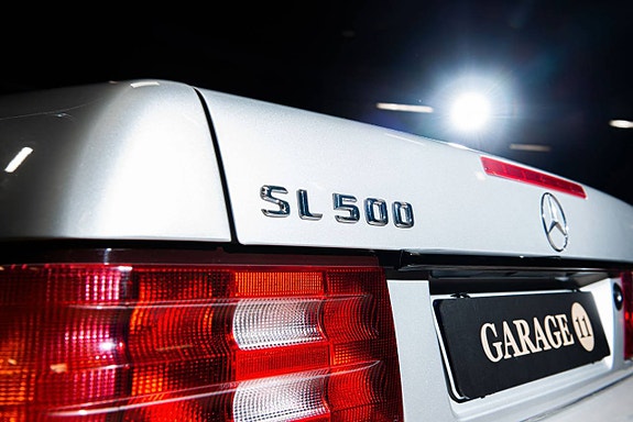 Mercedes-Benz 500 SL 24 of 30