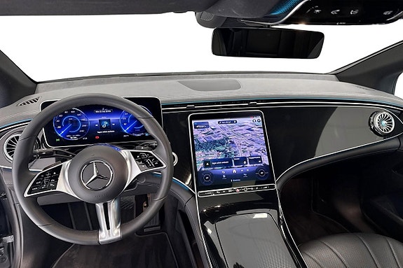 Mercedes-Benz EQE350 9 of 14