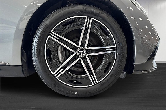 Mercedes-Benz EQE350 6 of 14