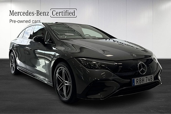 Mercedes-Benz EQE350 3 of 5