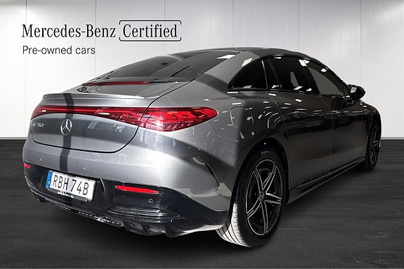 Mercedes-Benz EQE350 5 of 5