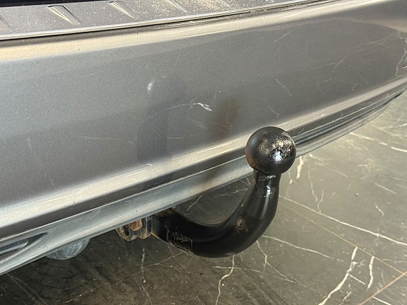 Mercedes-Benz B180 25 of 25