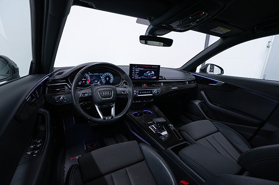 Audi A4 14 of 28