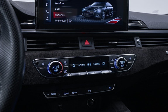 Audi A4 21 of 28