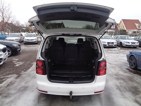 Volkswagen Touran 20 of 22