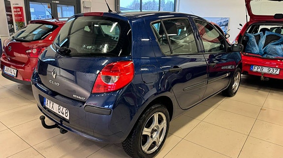Renault Clio 6 of 16