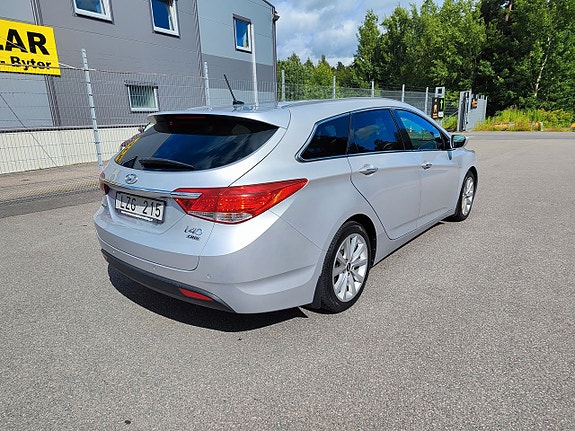 Hyundai i40 7 of 10