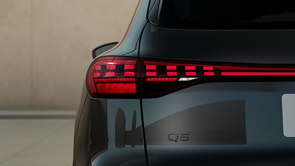 Audi Q5 7 of 11