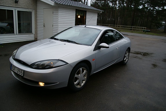 Ford Cougar 9 of 17