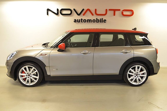 MINI John Cooper Works 4 of 5