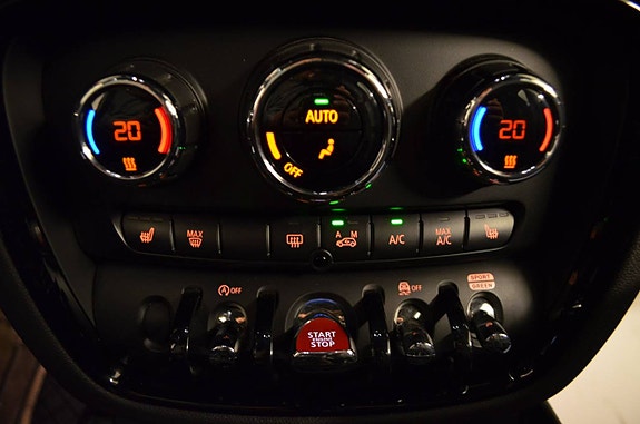 MINI John Cooper Works 12 of 25