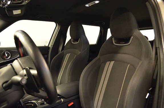 MINI John Cooper Works 19 of 25