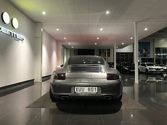 Porsche 911 Targa 4 5 of 5