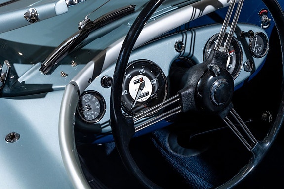 Austin Healey 100 15 of 22