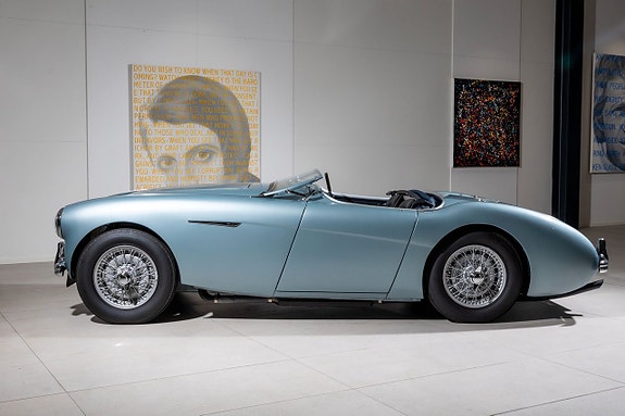 Austin Healey 100 2 of 5
