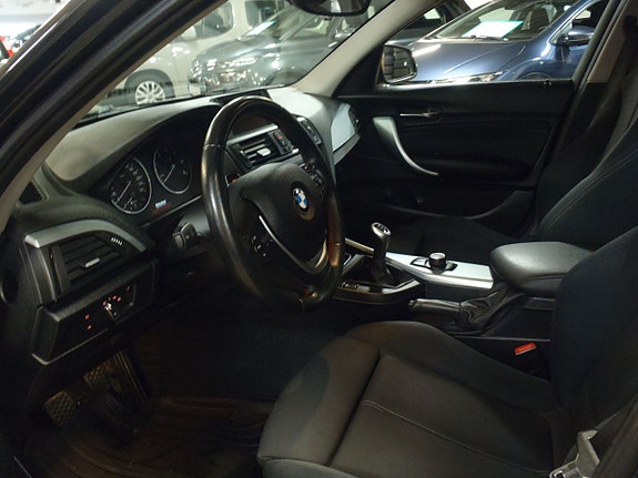 BMW 120 8 of 12