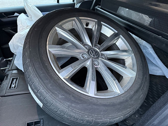 Volkswagen Passat 20 of 20