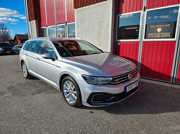 Volkswagen Passat 4 of 5