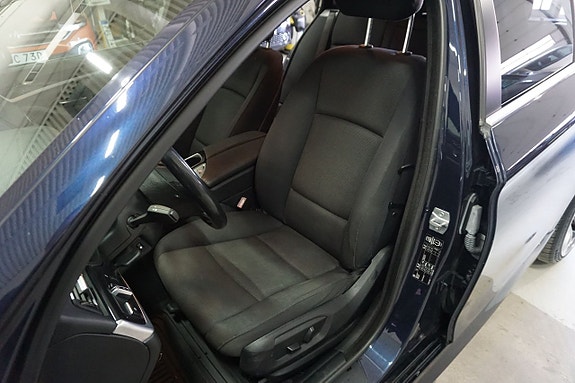 BMW 520 15 of 22
