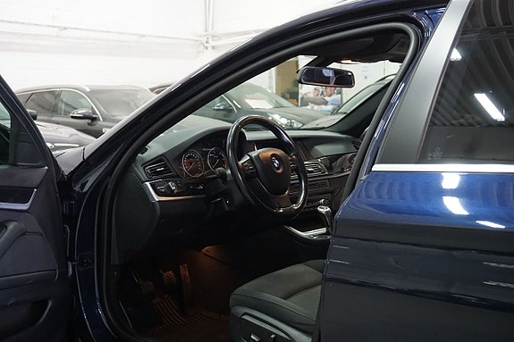 BMW 520 9 of 22