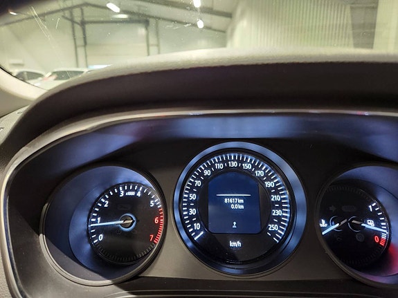 Renault Megane IV 8 of 8