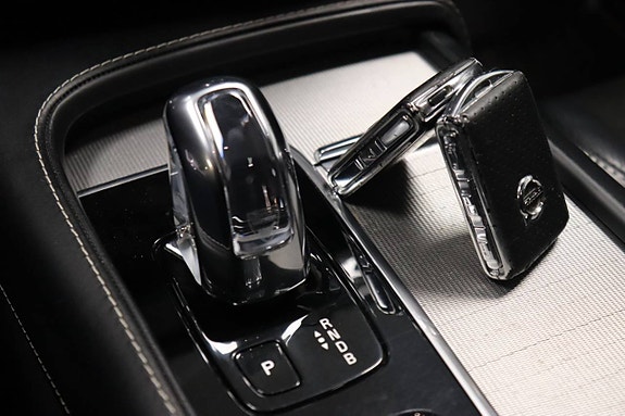 Volvo XC90 25 of 28
