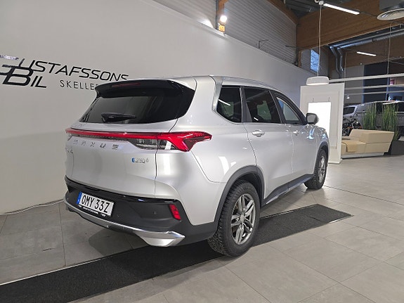 Maxus Euniq 6 7 of 14