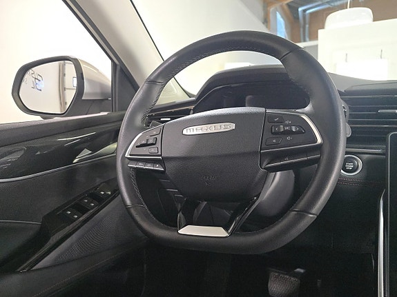 Maxus Euniq 6 11 of 14
