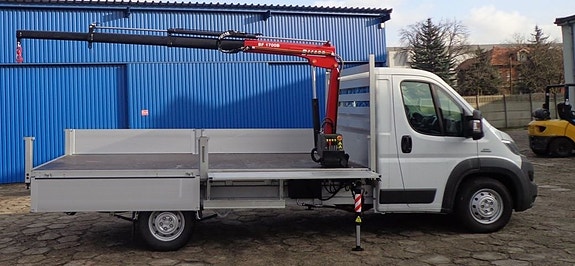Peugeot Boxer 435 8 of 17