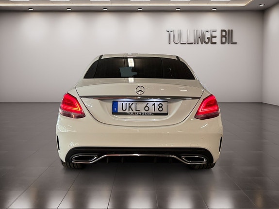 Mercedes-Benz C200 d 4 of 5